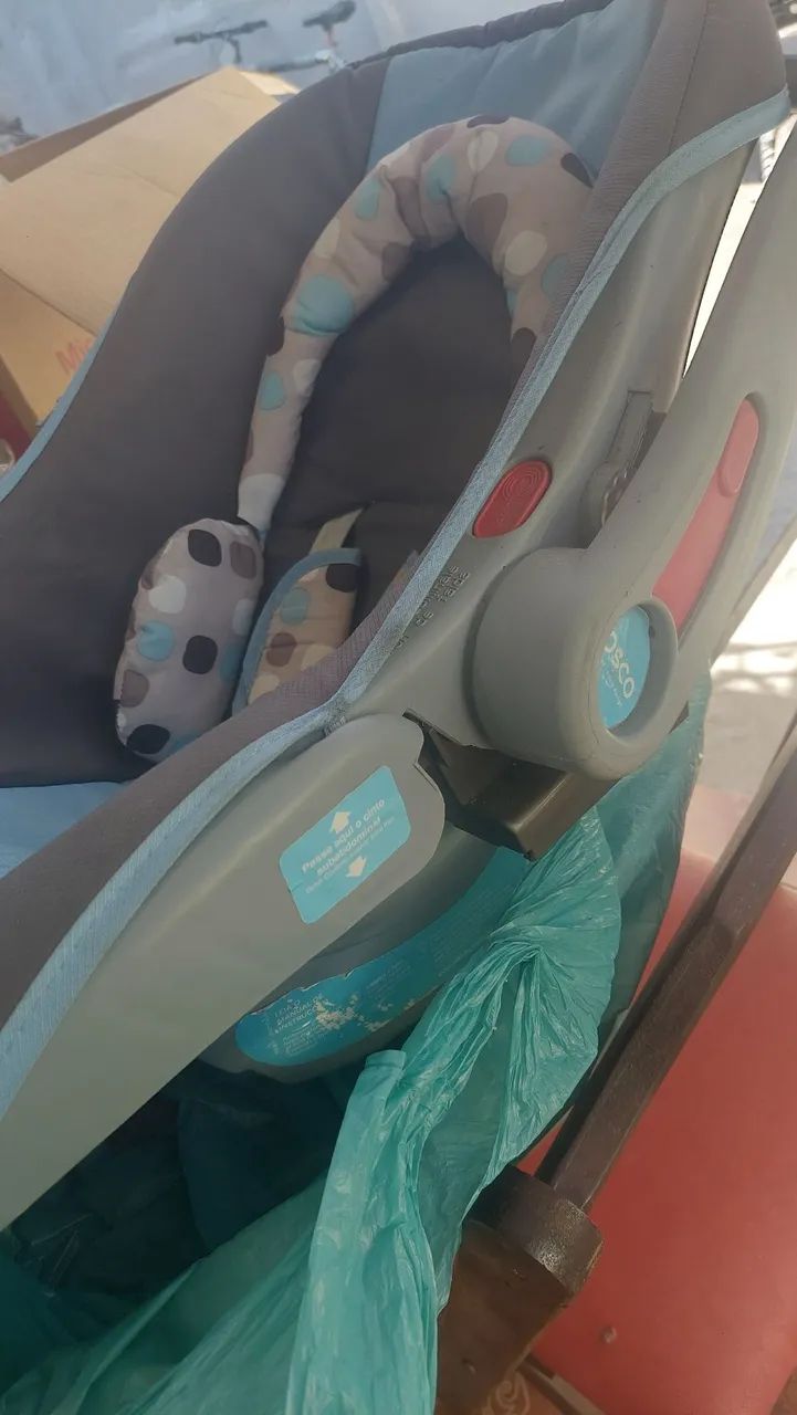 Bebê Conforto Cosco com Capota e Redutor - R$ 180 - Foto 3