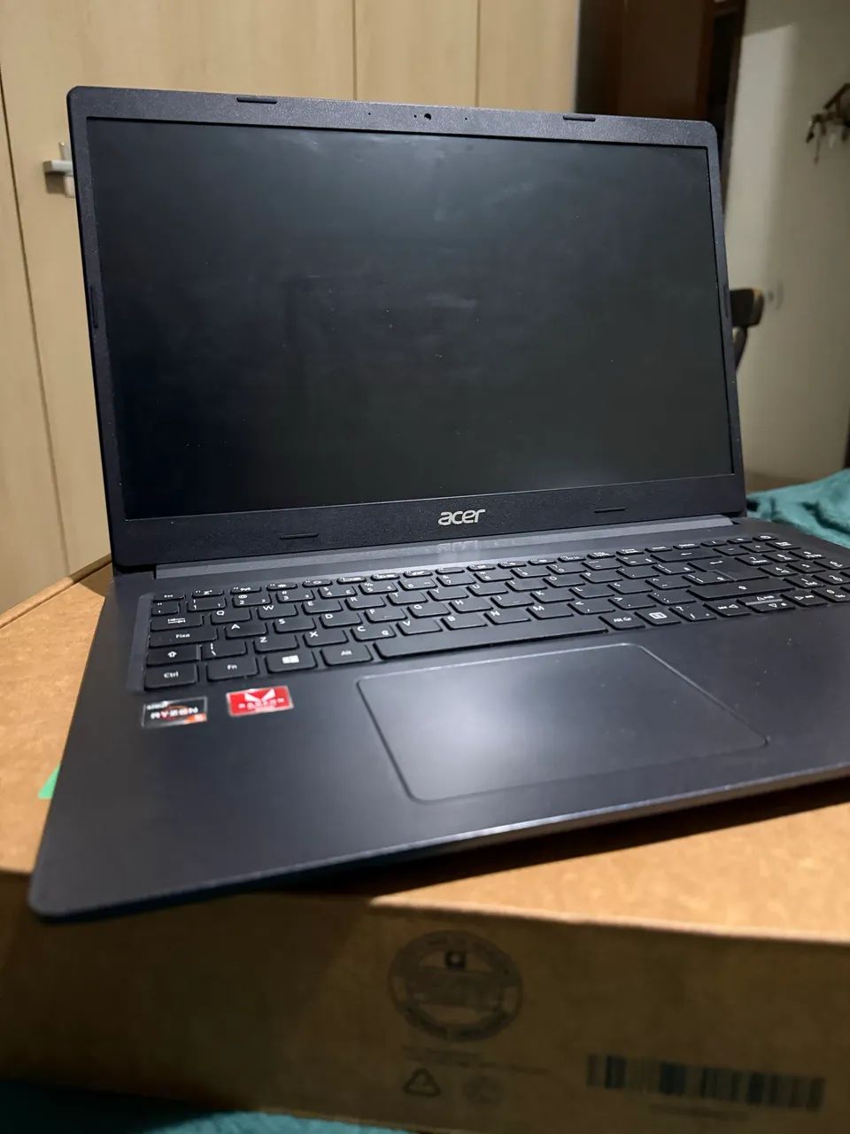 Vendo Notebook Acer Aspire3 - Foto 5