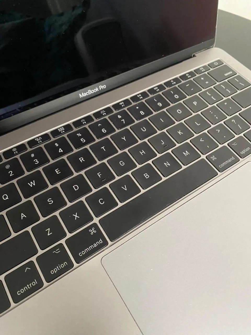 Macbook Pro 2017 8gb 13 polegadas Core i5 256gb SSD - Foto 3