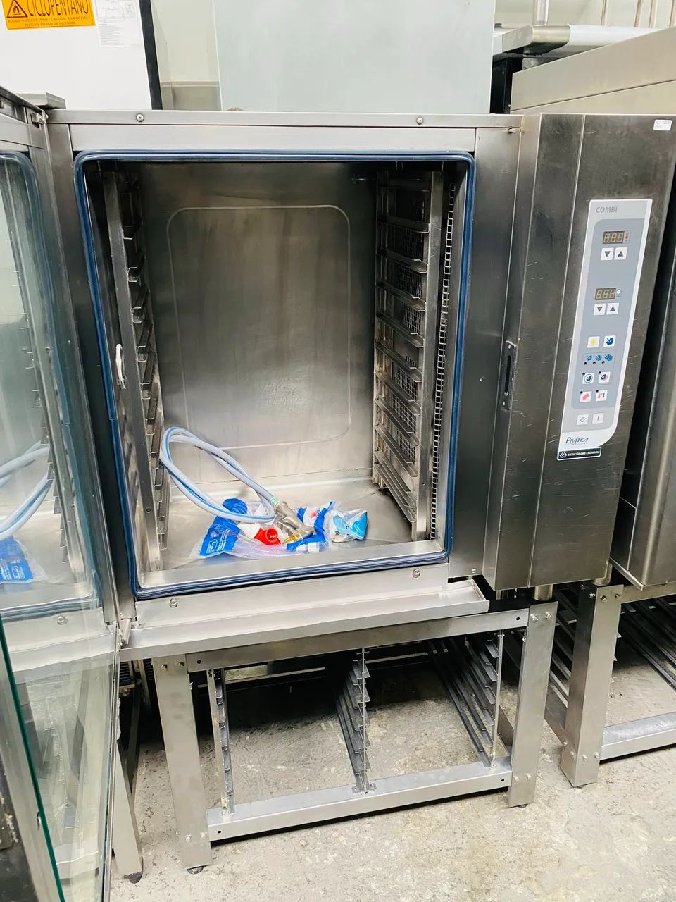 Forno C10 elétrico combinado Prática  - Foto 4
