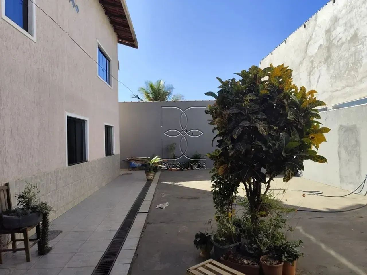 Excelente Casa em Condomínio Fechado com 5 Quartos e Espaço para Lazer - Foto 5
