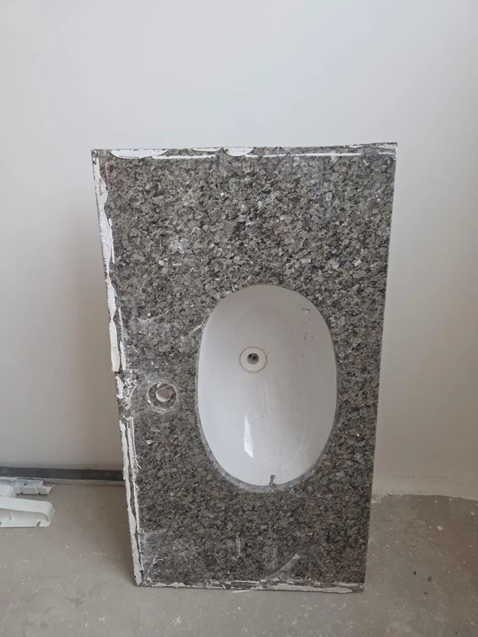 Pia de lavabo e tanque 
