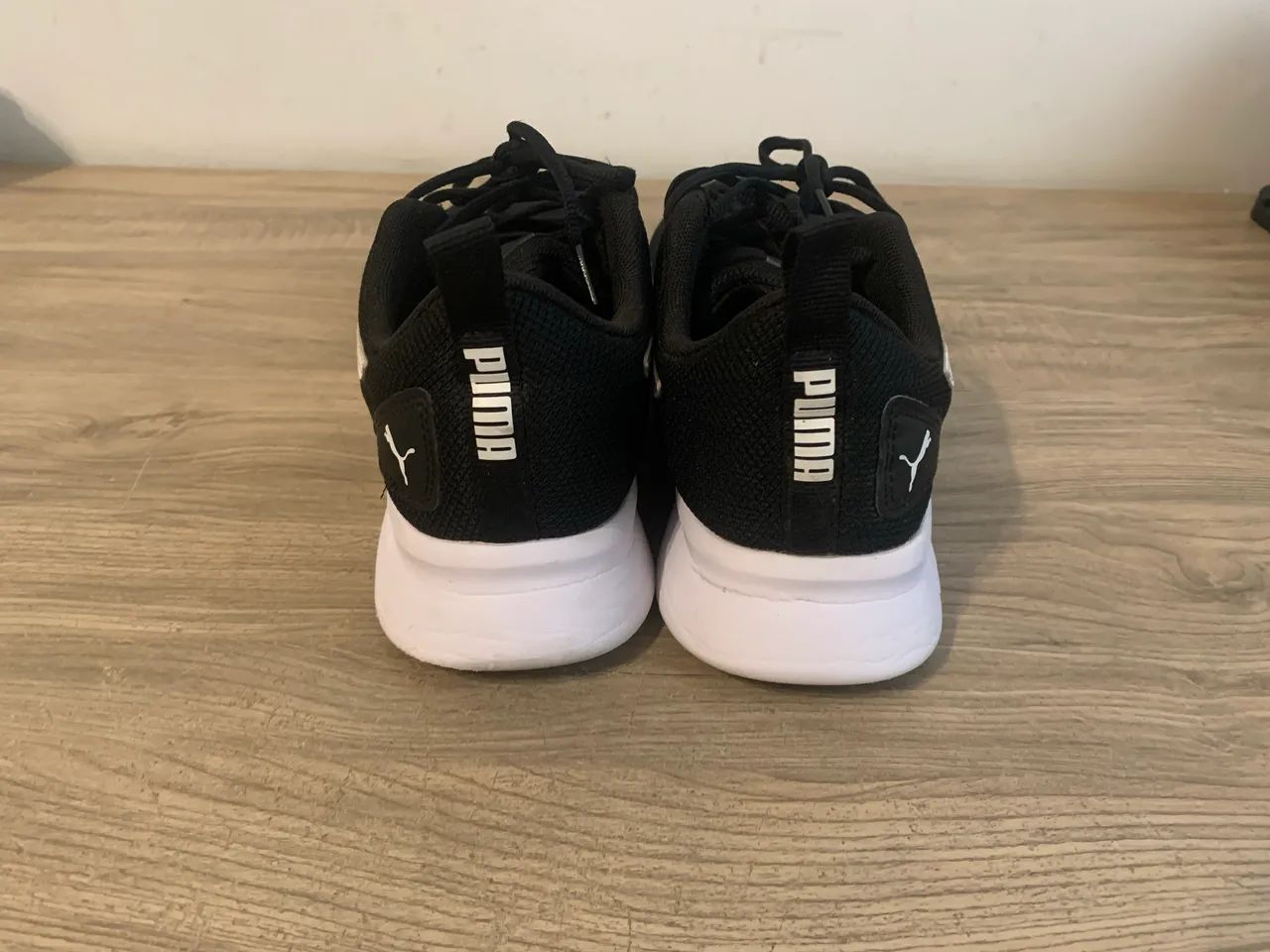 Tênis Puma Flyer Runner (Preto e Branco) USADO - Foto 5