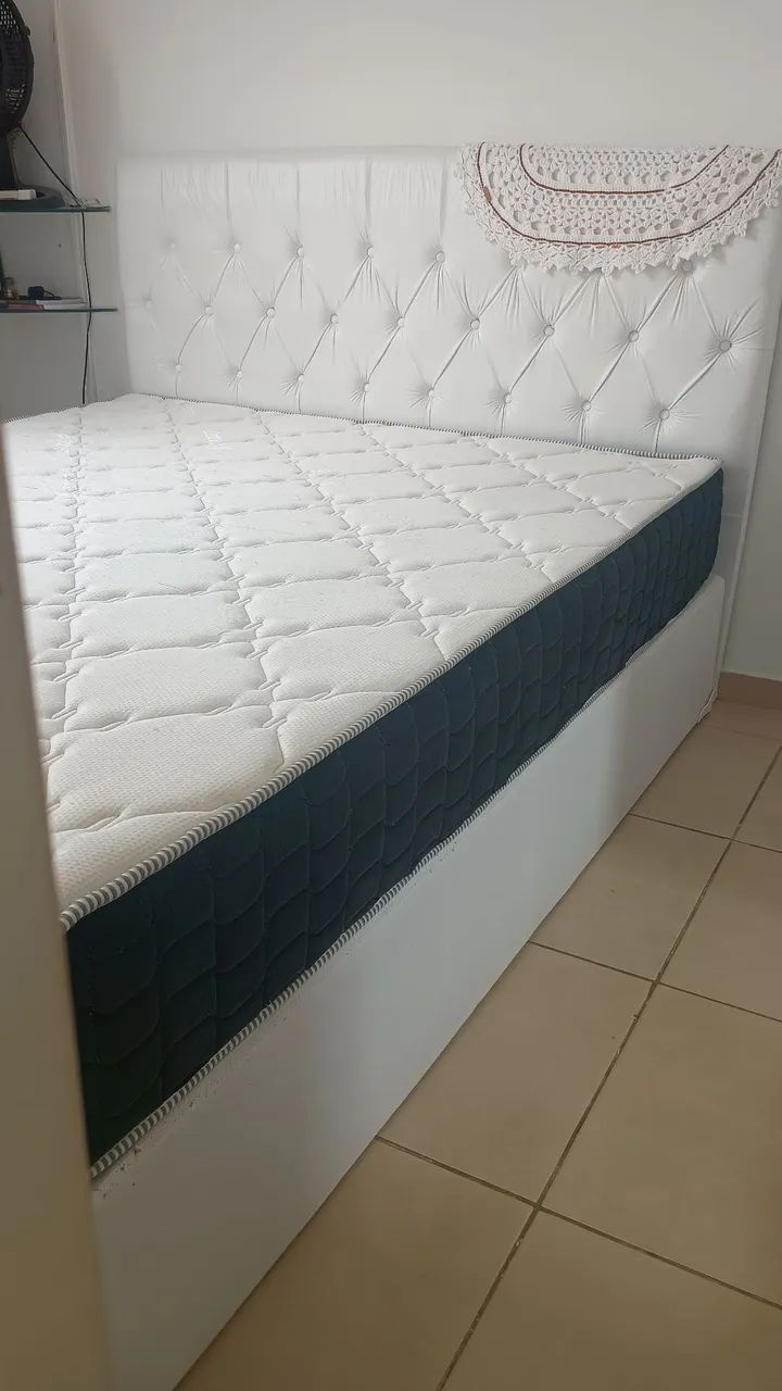 Colchão queem e base