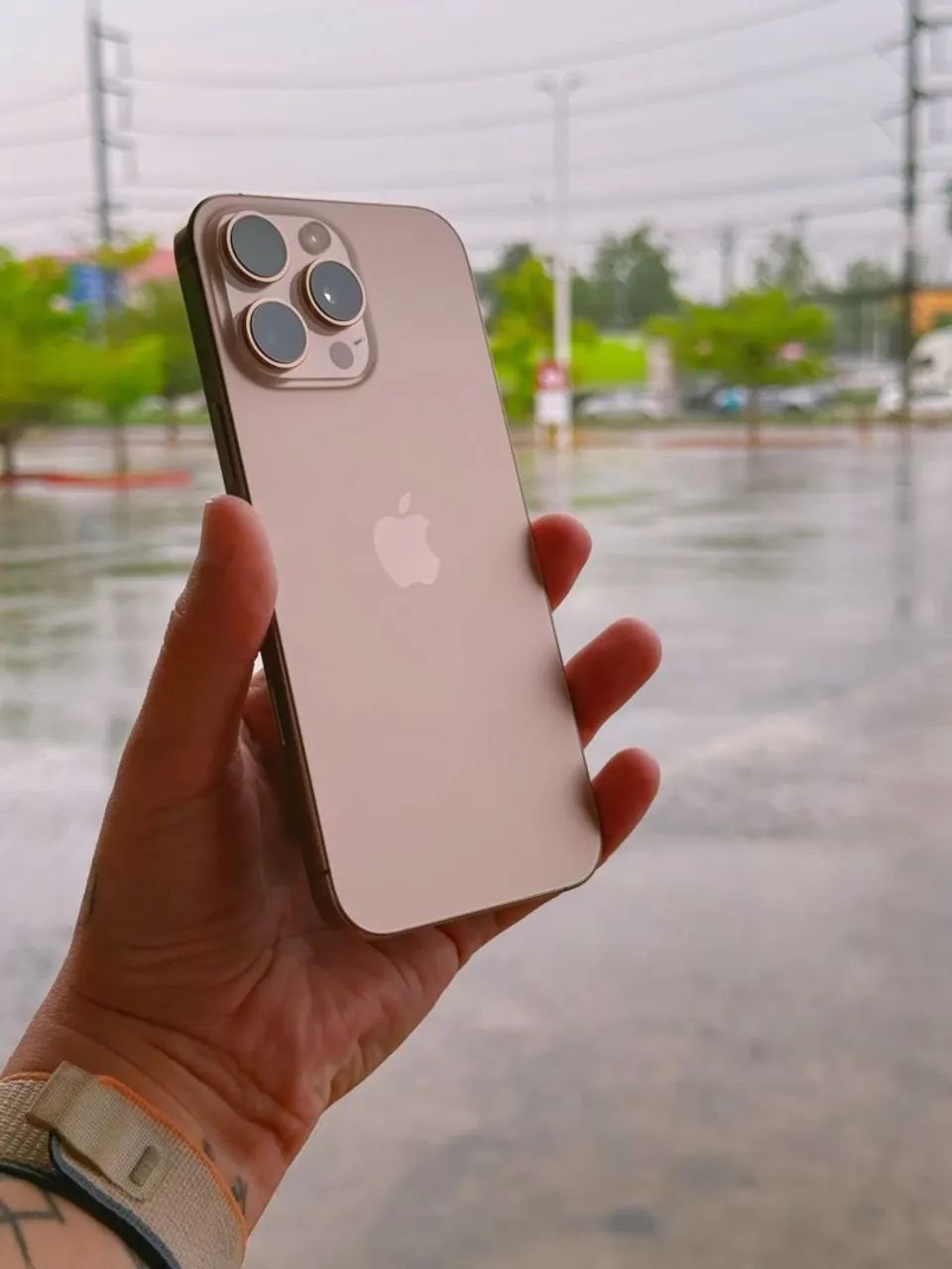 iPhone 16 Pro 100% Bateria NOVO - Foto 5