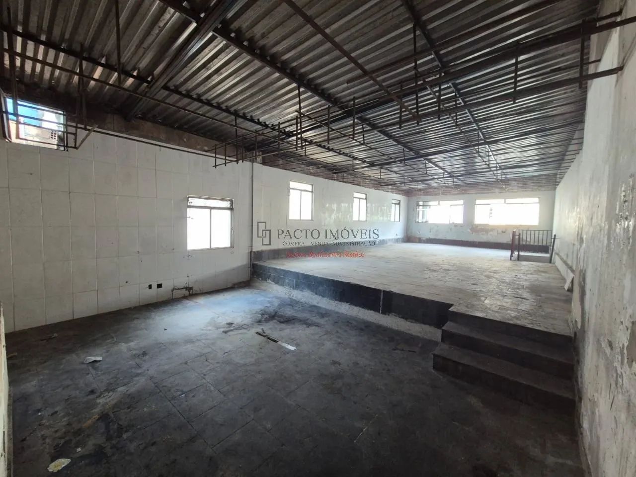 Prédio Comercial em Carlos Prates com 200 m² - Foto 3