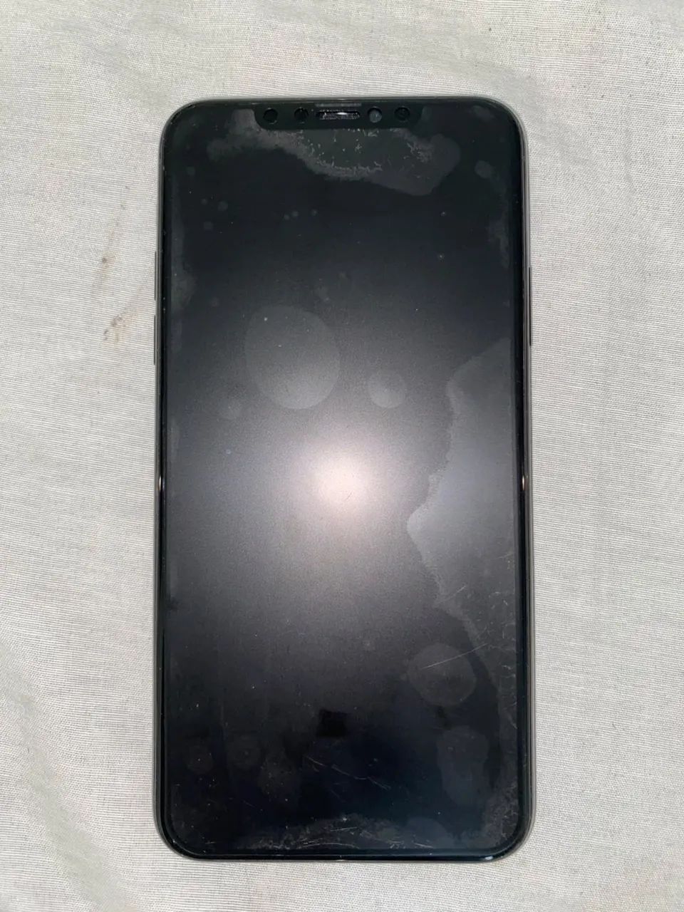 iPhone 11 Pro Max - Foto 2