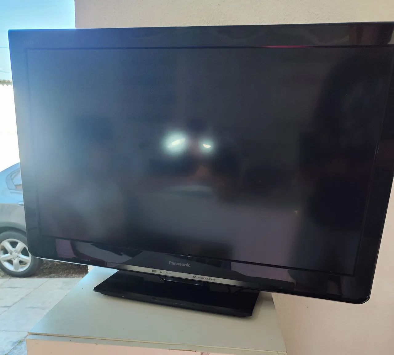Tv 32" Panasonic LCD. Não é Smart TV! - Foto 2