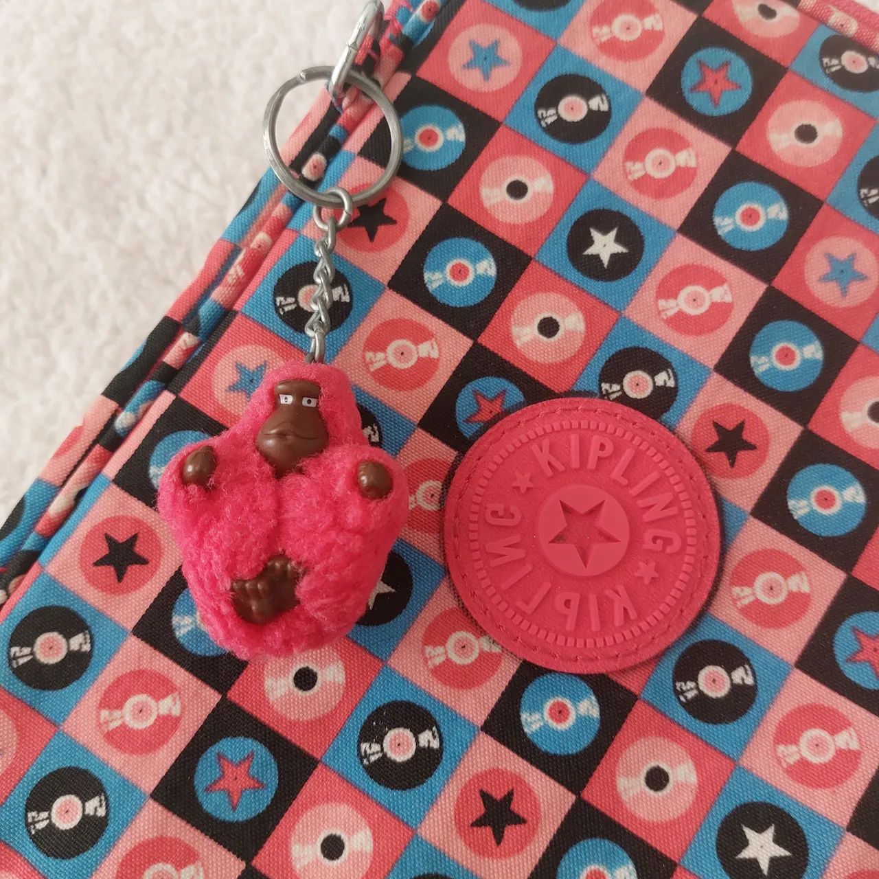 estojo kipling 100 pens disc tile - Foto 3