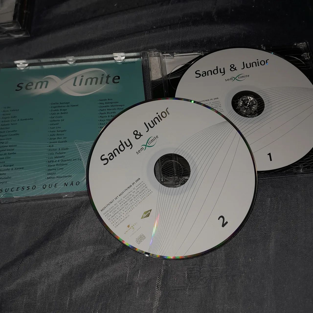  cd Sandy e jr - sem limite 30 sucessos - duplo - Foto 2