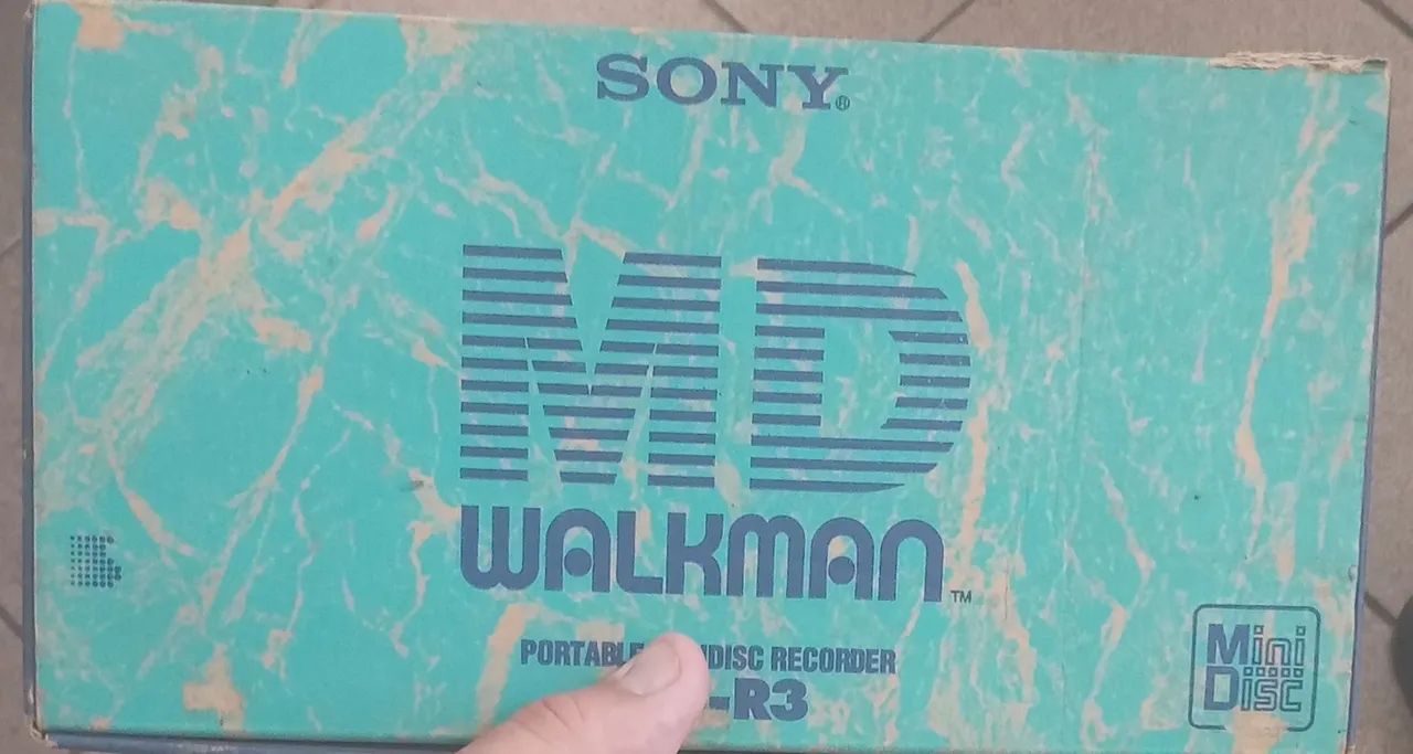 WALKMAM SONY (MD)