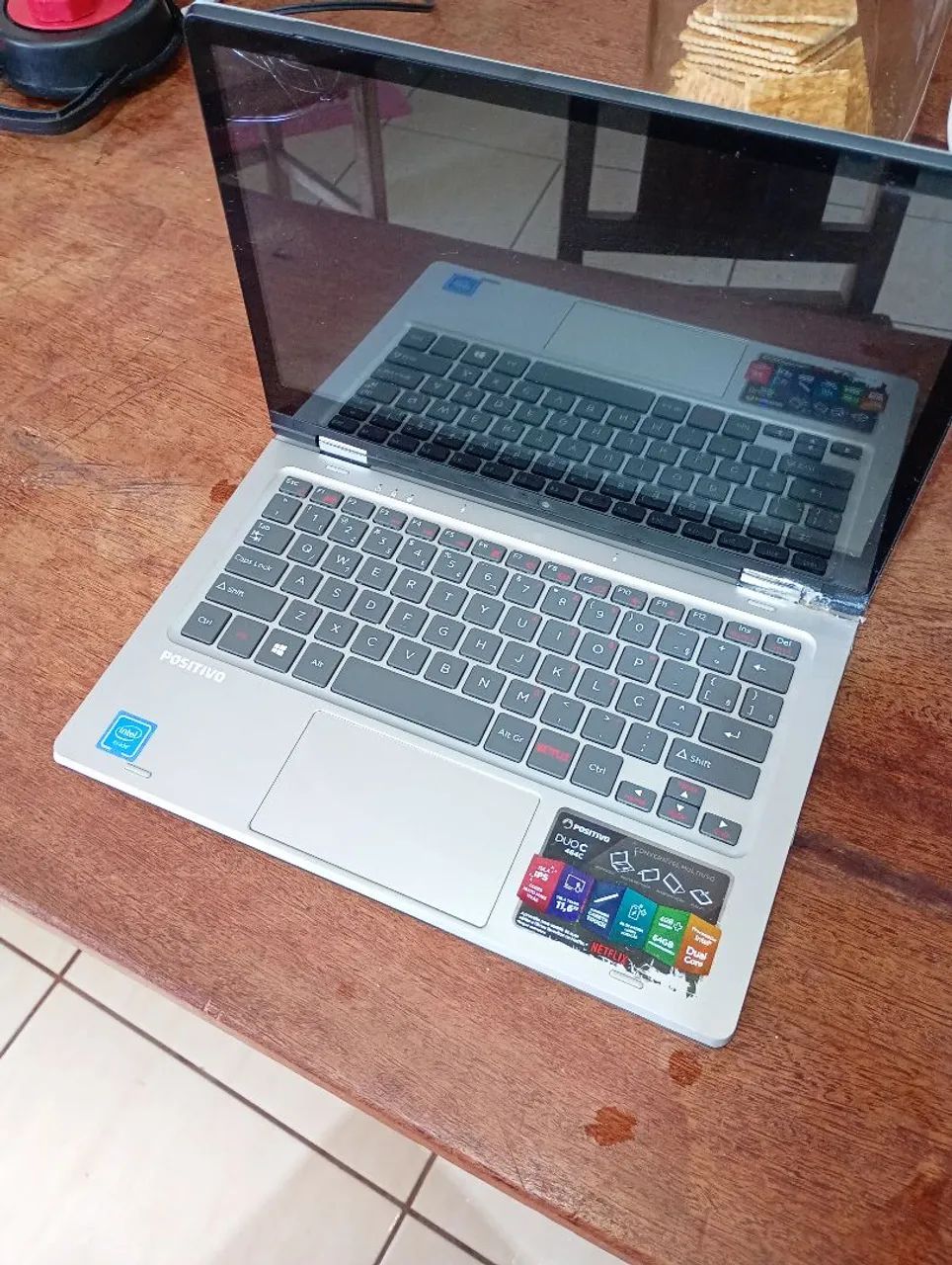 Netbook positivo pra tirar peça 