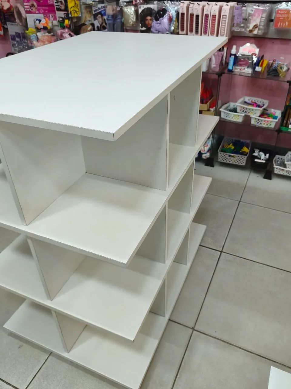 Nicho comeia de centro  - Foto 3