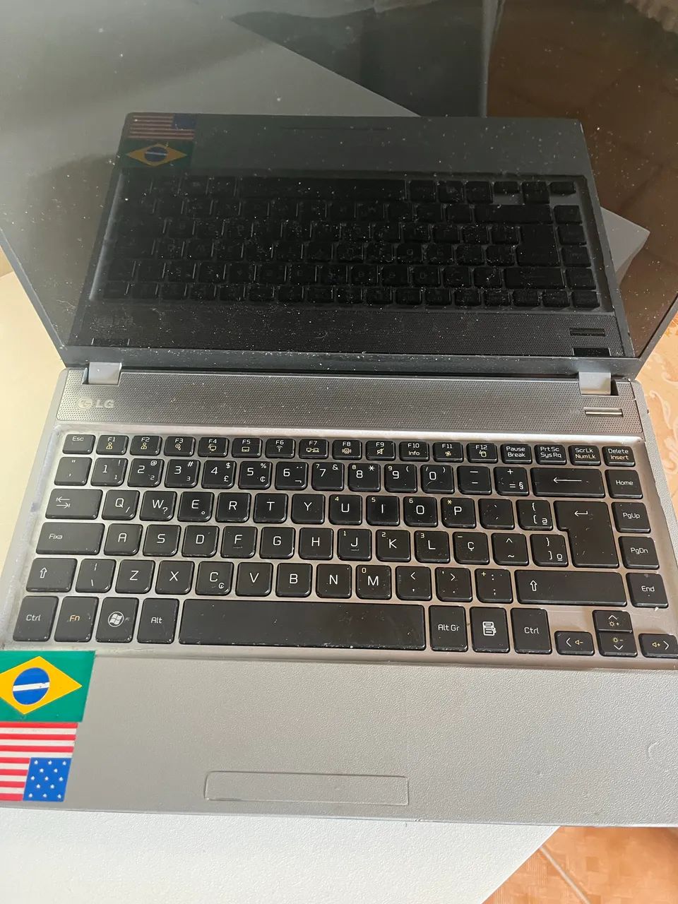 Notebook LG super leve 