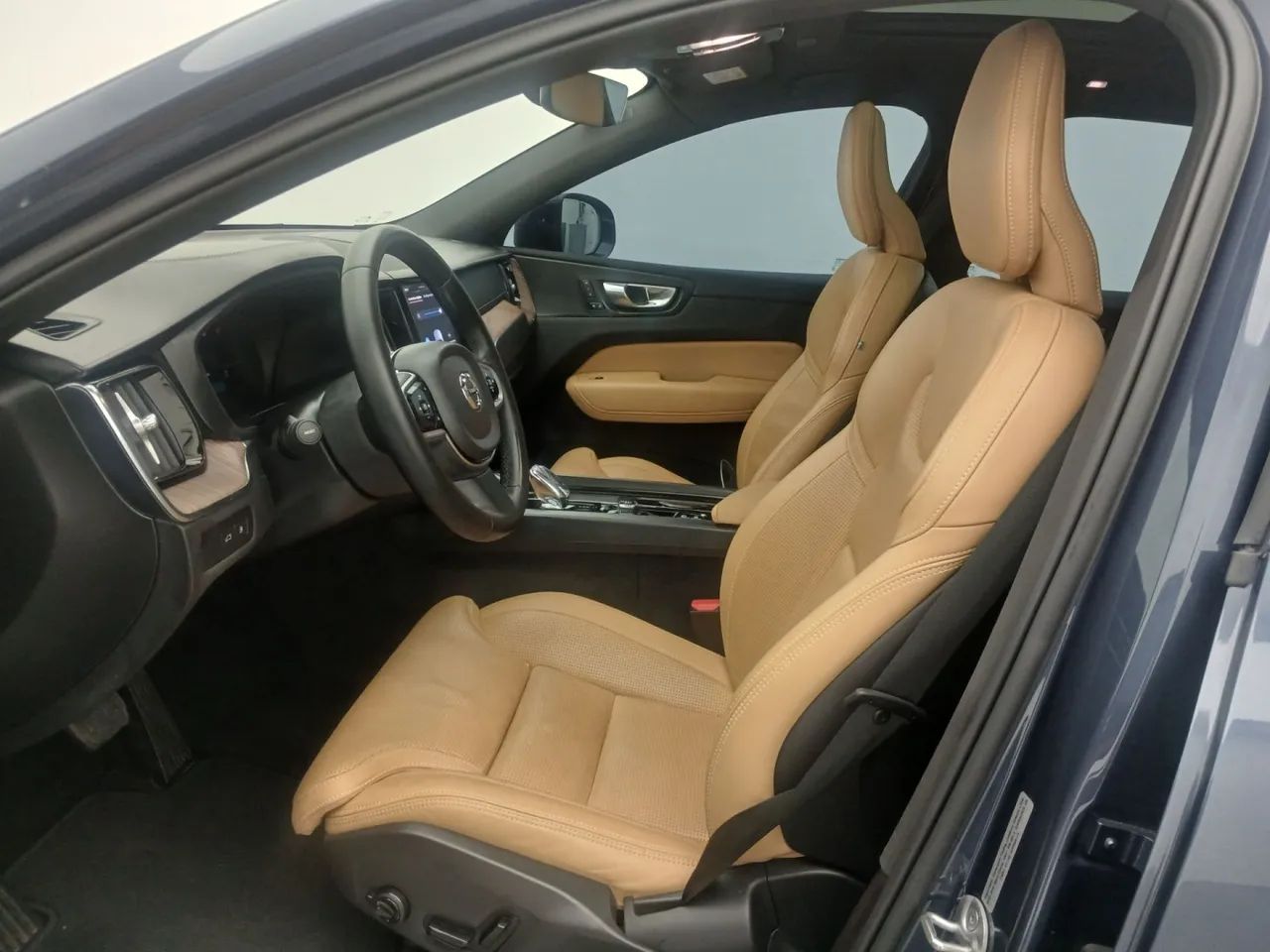 Volvo XC 60 XC 60 T-8 Híbrido Insc. Express. 2.0 AWD, foto 16 de 18