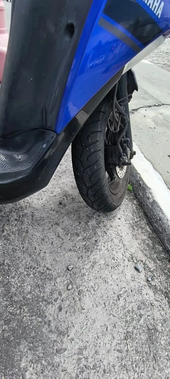 Vendo moto Yamaha Fluo - Foto 3