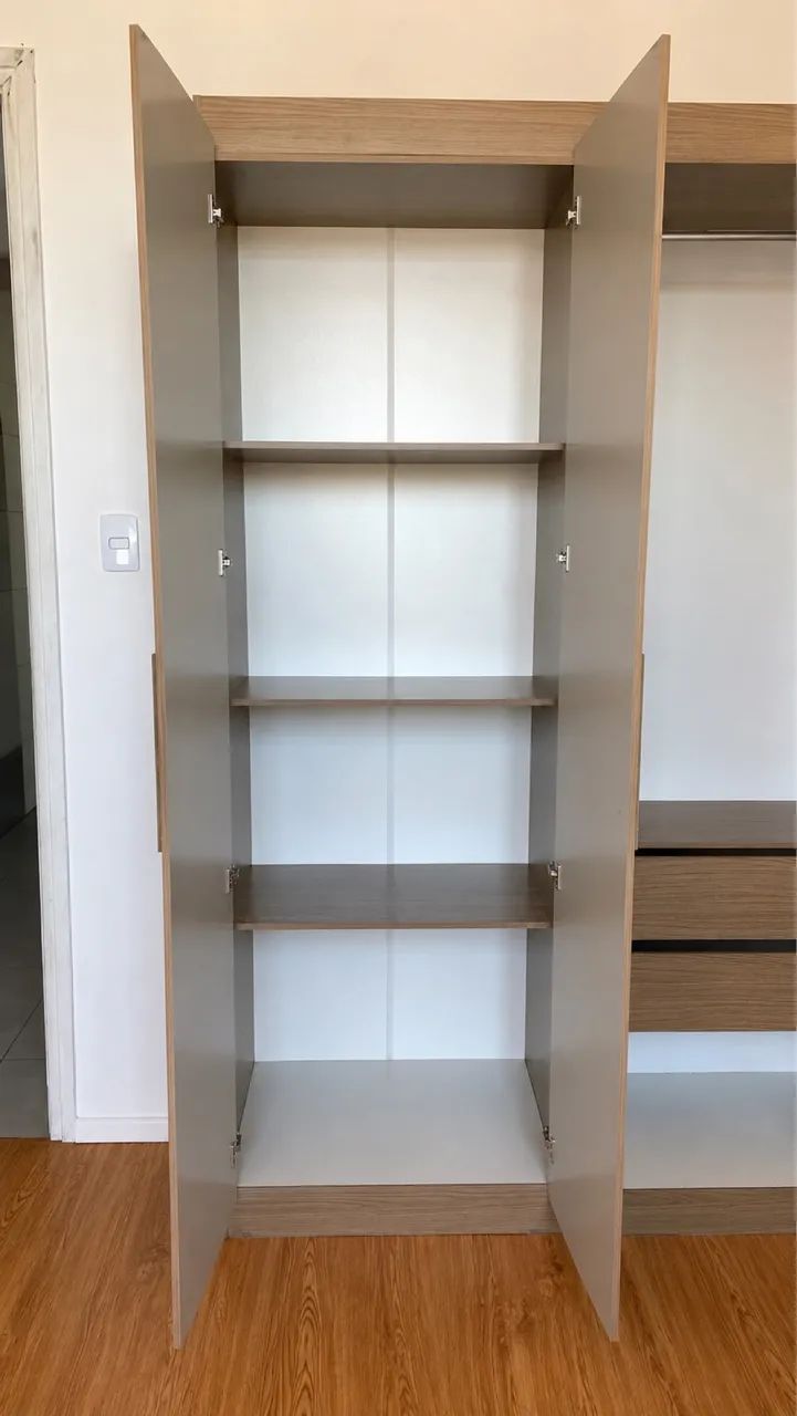 Guarda-Roupa 