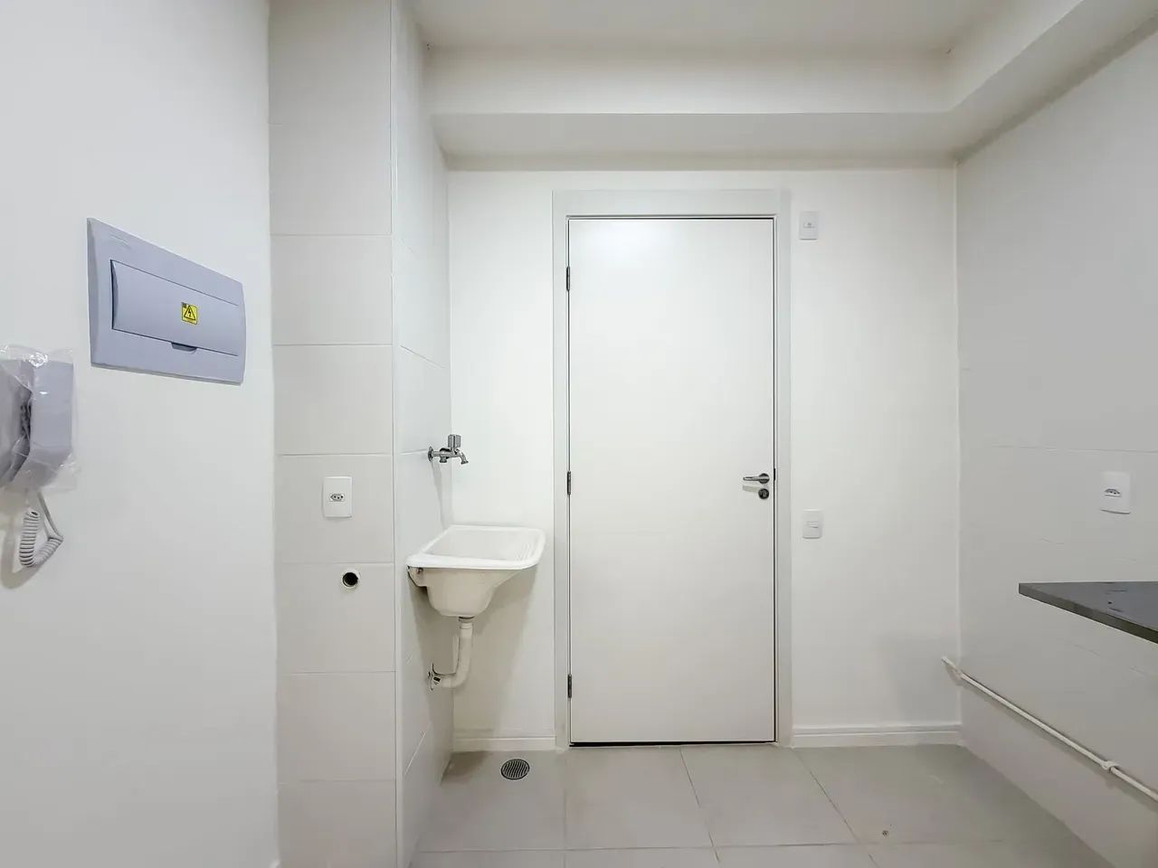 Imóvel para aluguel possui 34 metros quadrados com 2 quartos - Foto 4