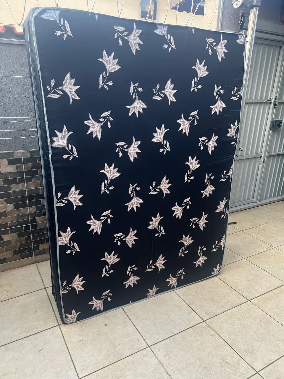 Cama Box de casal com colchão  - Foto 3