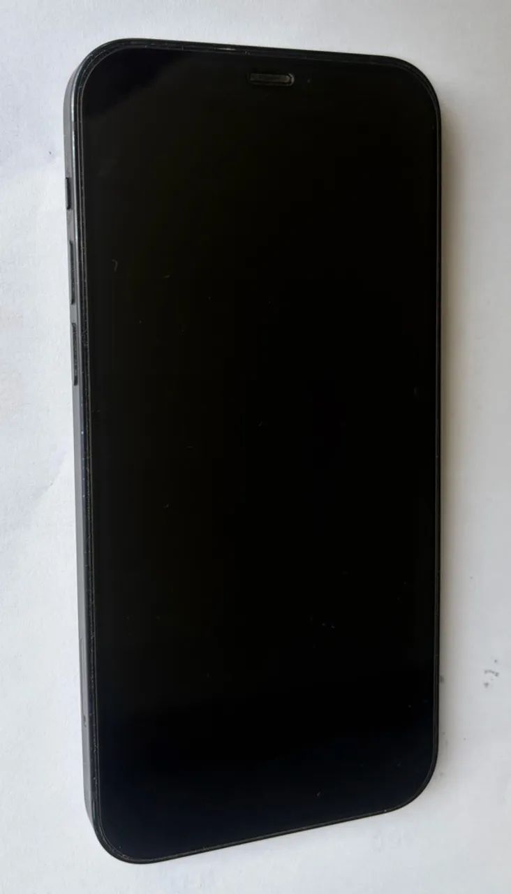Vendo IPhone 12 com 128gb Bateria 87%. Particular 