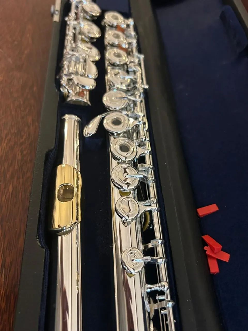 Flauta Transversal Sankyo com porta lábios dourado - Foto 4