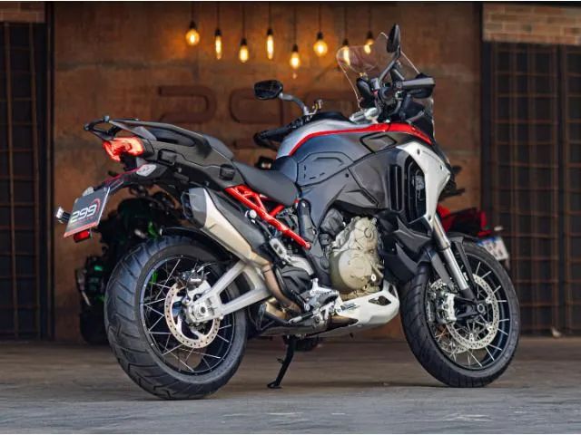 DUCATI MULTISTRADA V4 Rally - Foto 3