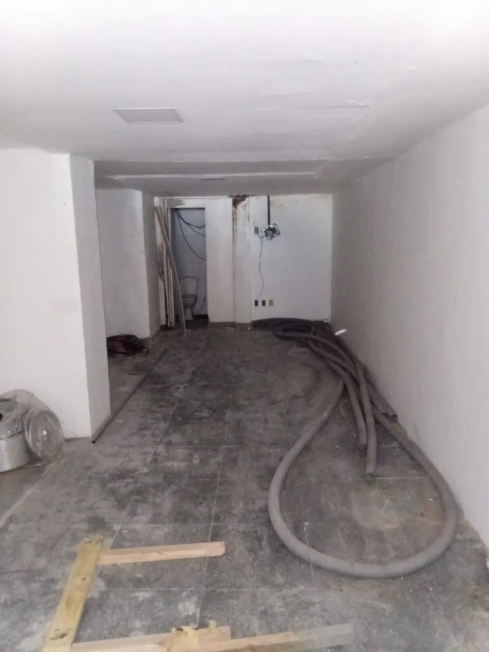 Alugo Ponto Comercial Térreo no Palácio do Rádio  - Foto 4