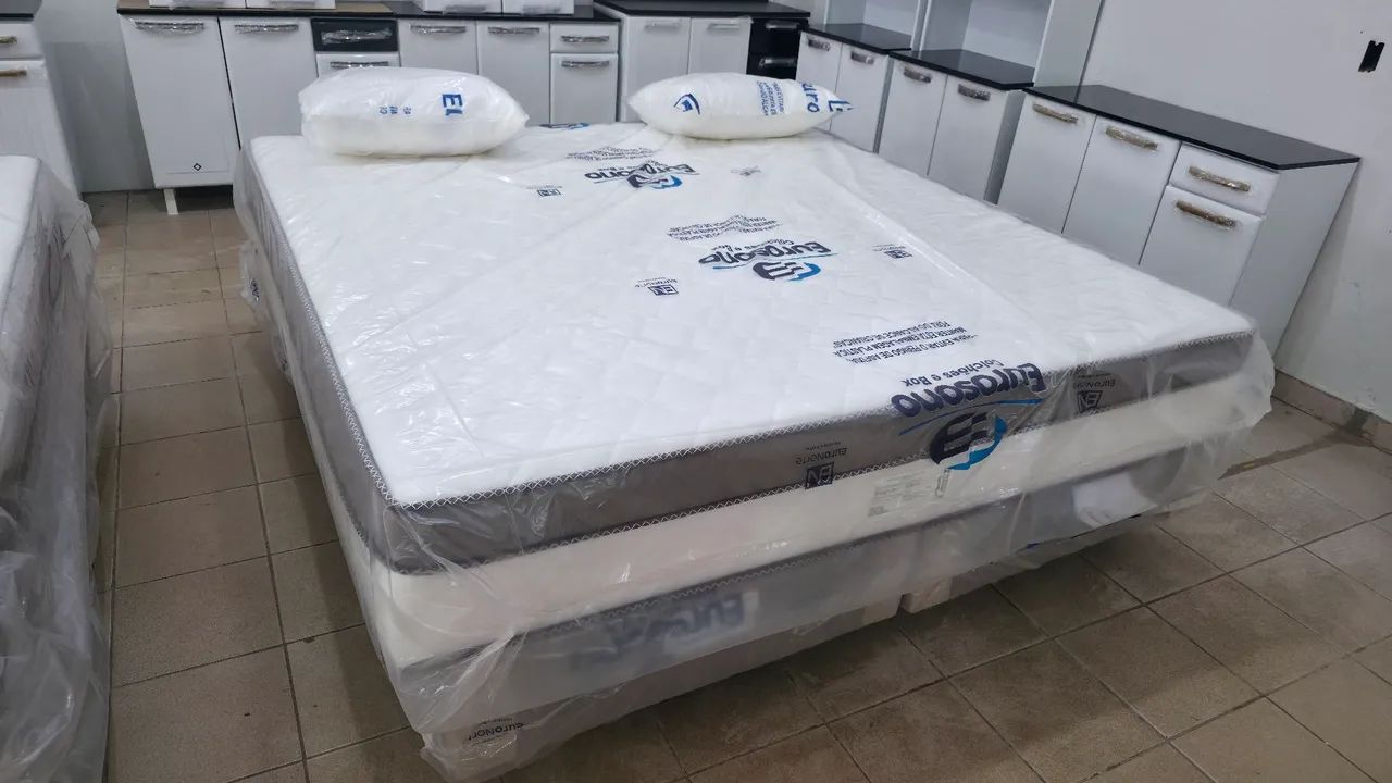 Cama box super King molas ensacadas nova  - Foto 4