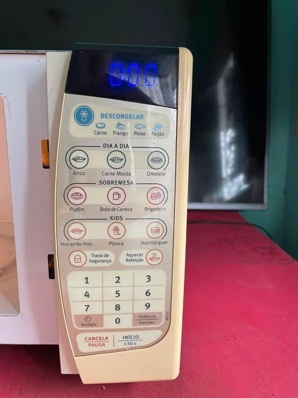 Lindo microondas Eletrolux 20L - Foto 2