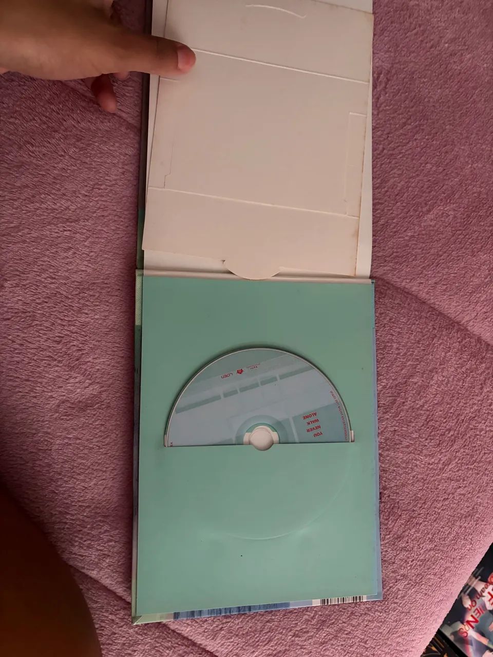 BTS You Never Walk Alone Álbum - Foto 4
