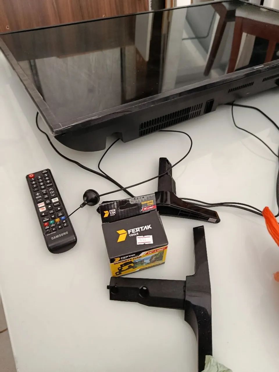TV Samsung 43 polegadas semi nova - Foto 4