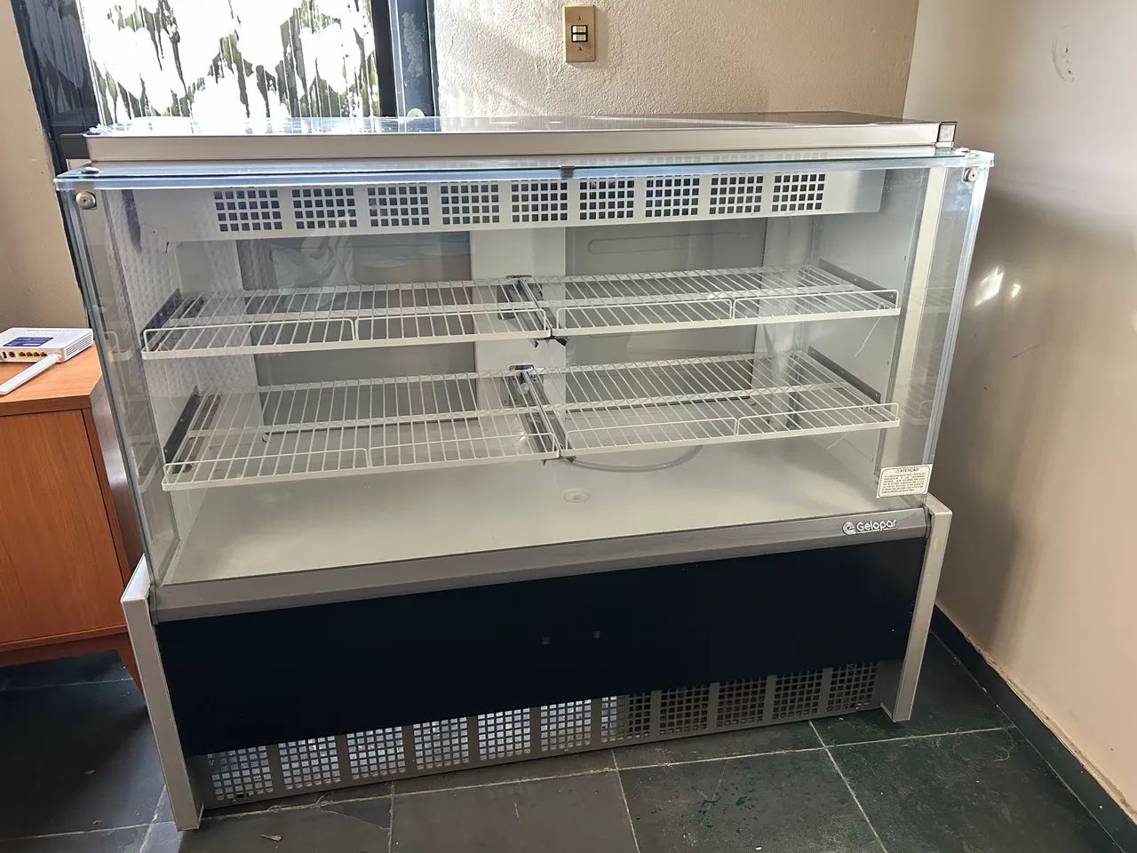 Balcão vitrine refrigerada