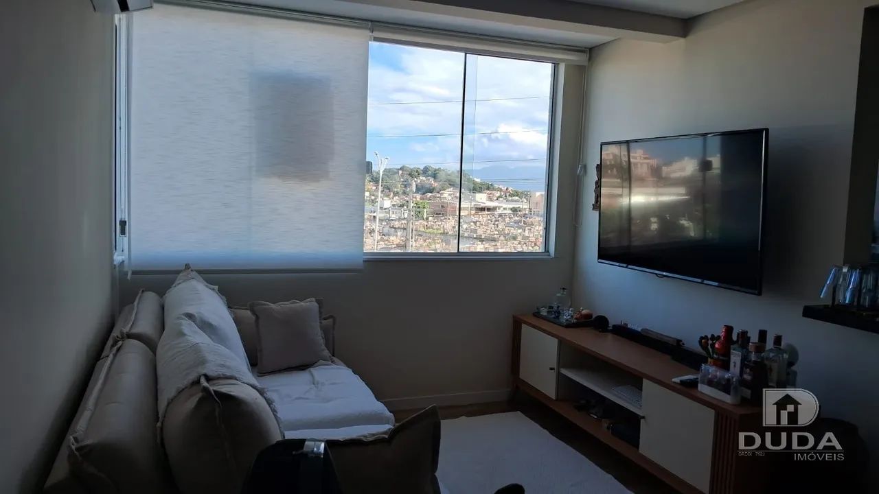 Apartamento 2 dormitórios reformado - Foto 3