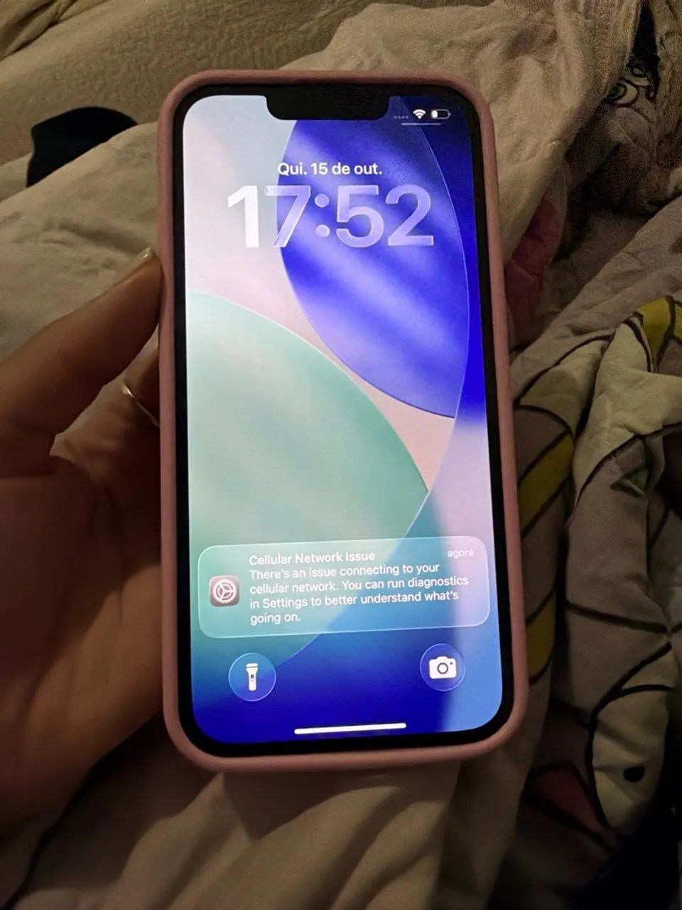 iPhone 13 com defeitos