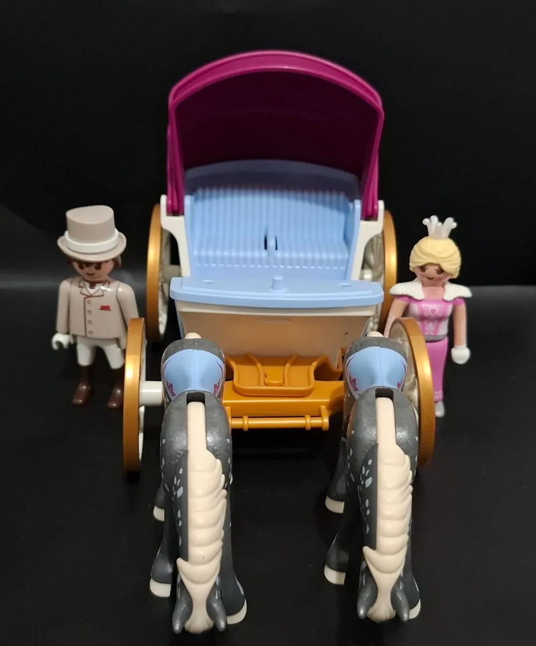 Playmobil Carruagem com Princesa e Príncipe - Foto 2