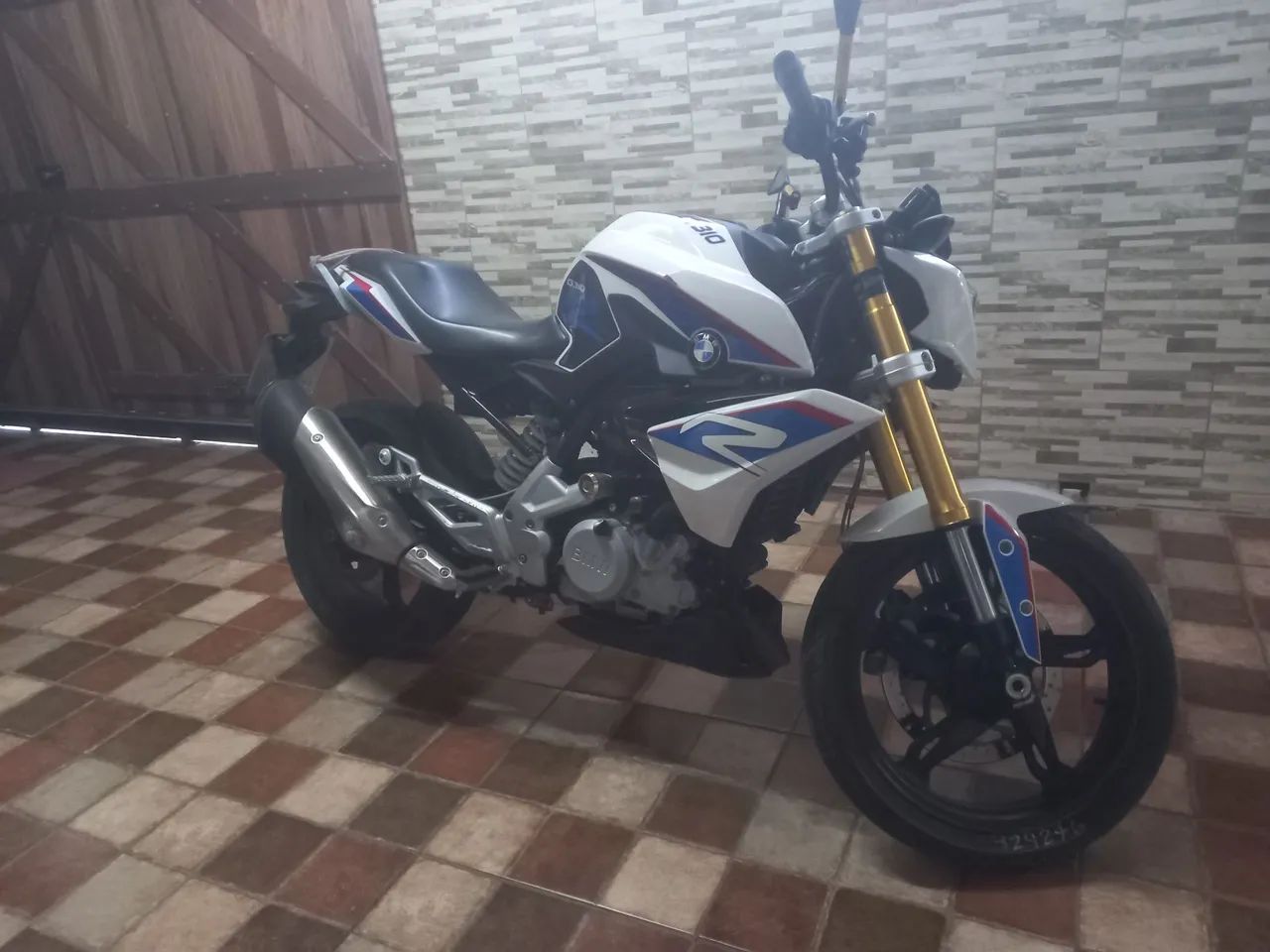 G 310 R - Foto 2