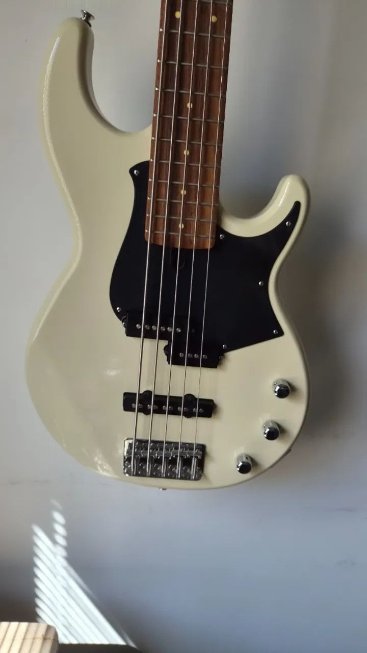 Yamaha BB 235 - Foto 4