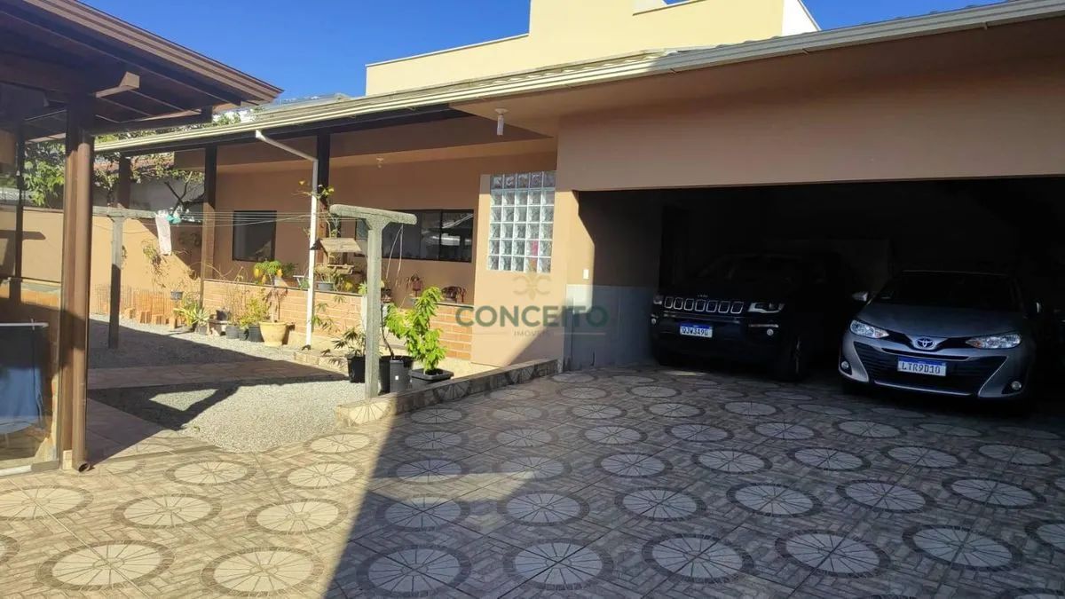 Casa com Duas Residências à Venda no Campeche  Florianópolis/SC | Amplo Terreno e Excelent - Foto 5