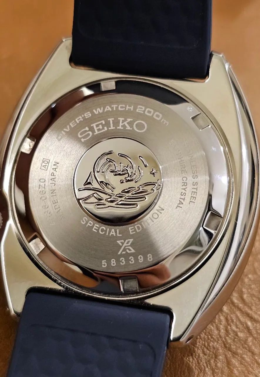 Seiko King Turtle Dark Manta Ray - SRPF77  - Foto 4