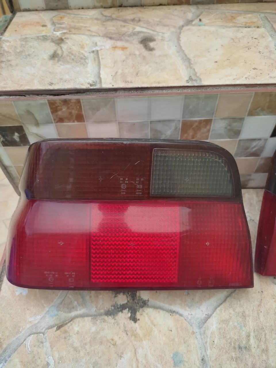 Lanterna traseira carro Verona Escort  - Foto 2