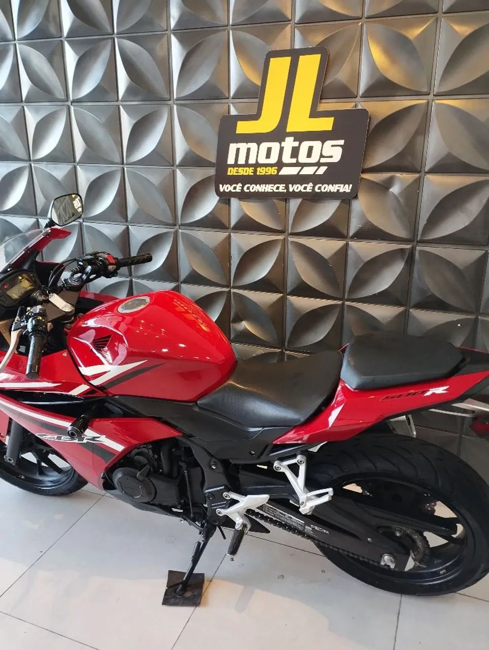 CBR 500R ANO 2017 IMPECÁVEL  - Foto 2