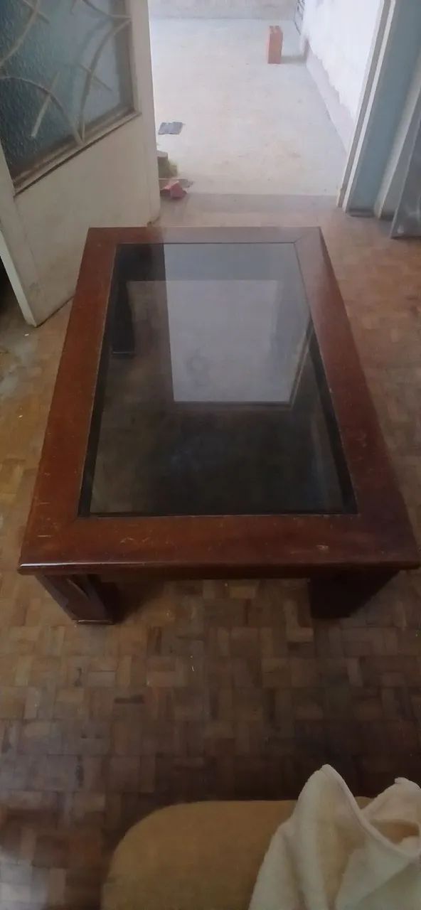 Mesa de centro com vidro - Foto 4