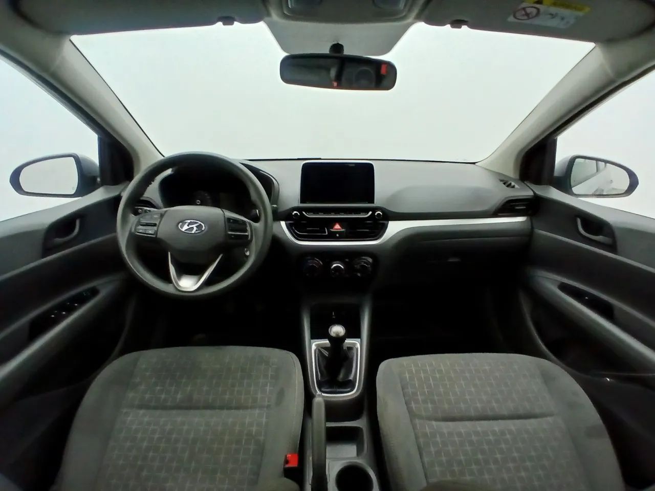 Hyundai HB20S Comfort Plus 1.0 TB Flex 12V Mec., foto 15 de 18