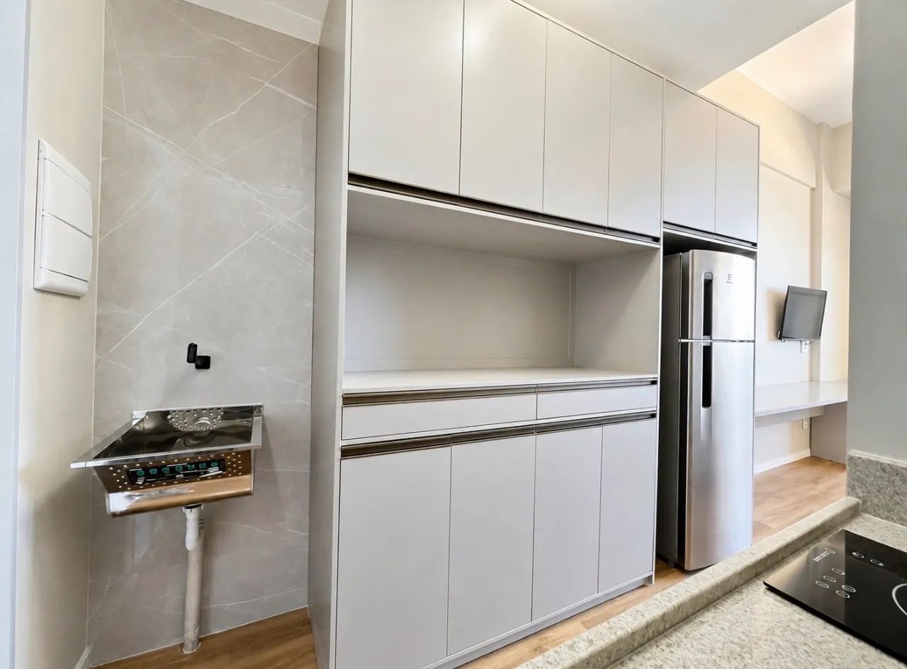 STUDIO MOBILIADO NO SMART RIO - VISTA PARA O MAR, CONFORTO E AUTOMAÇÃO - Foto 2