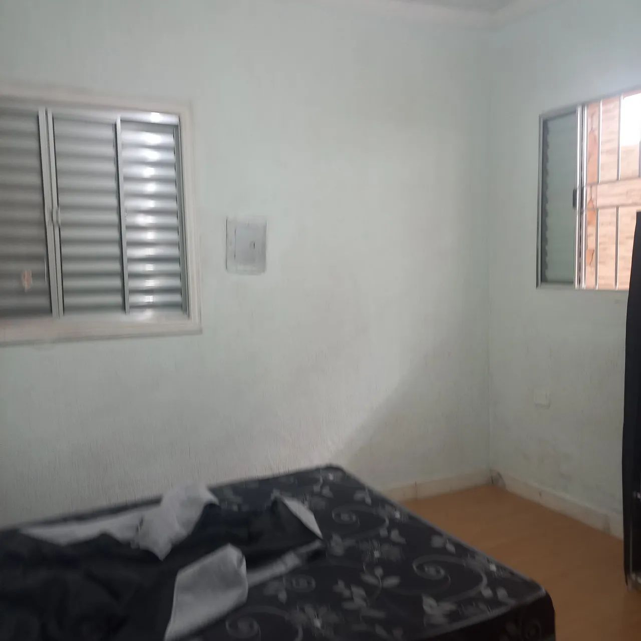 Alugo 3 cômodo com banheiro - Foto 4