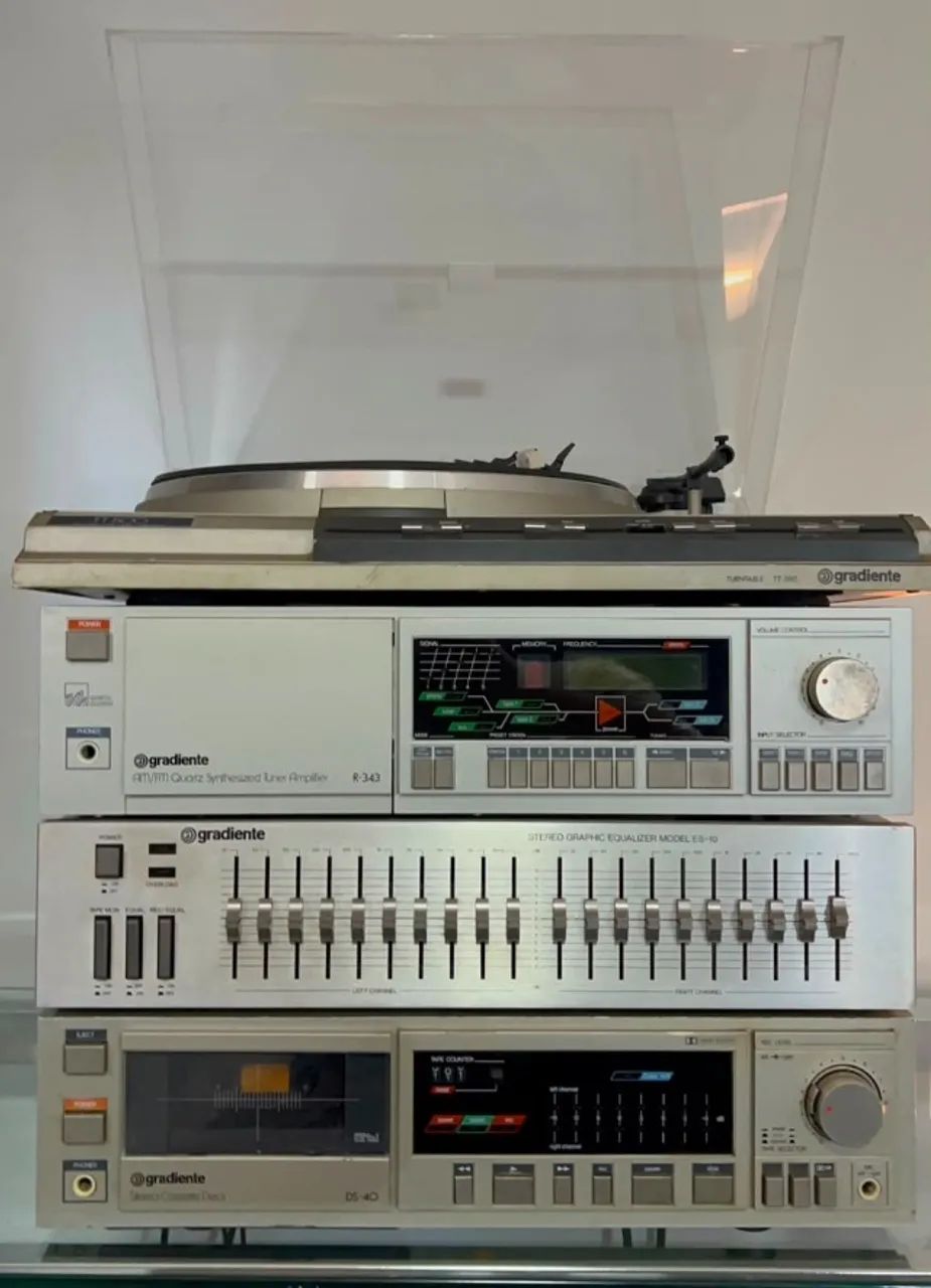 Combo Gradiente Receiver - Equalizador - Tape Deck - Toca Discos - Foto 2
