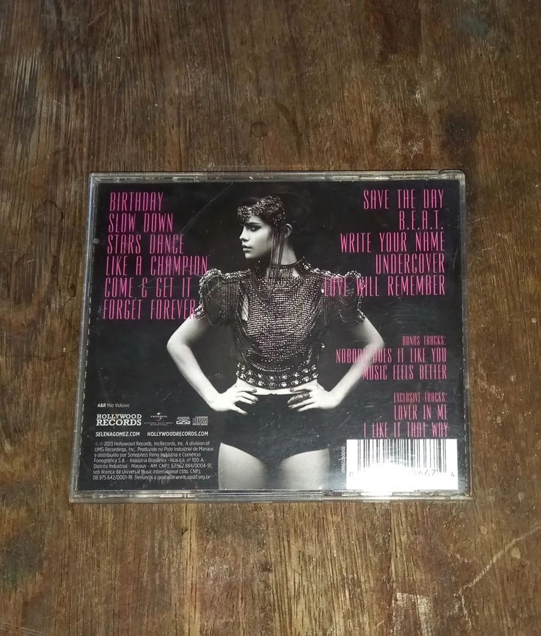 CD SELENA GOMEZ STARS DANCES DELUXE SEM LACRE de FÁBRICA - Foto 2