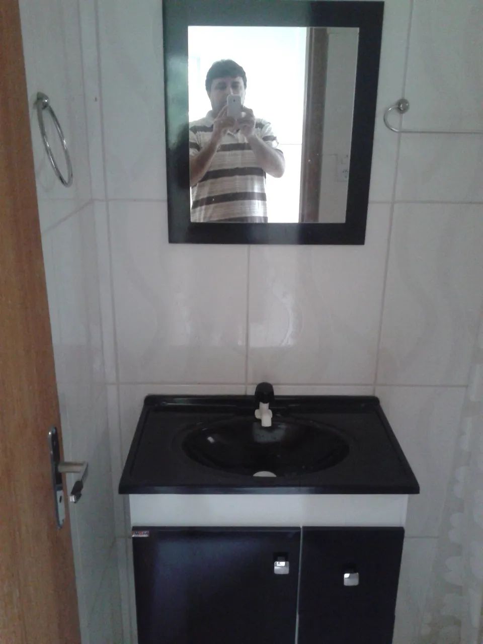 Kitnet Cobilandia água incluso - Foto 2