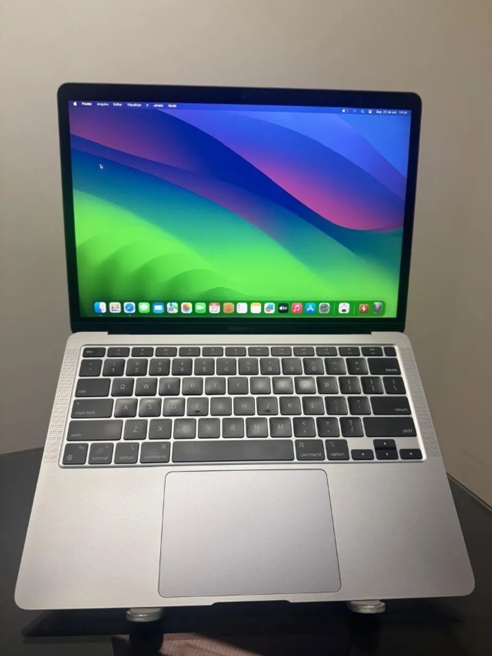 MacBook air RETINA2020 実質¥43,150 Macbook Air RETINA -APPLE 2020-2021 - M1 - 8GB RAM - SSD 256GB