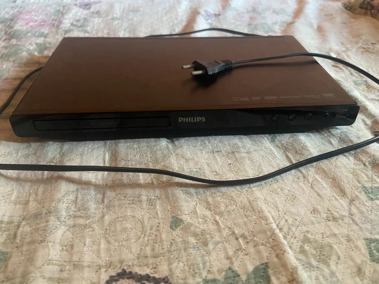 Aparelho de DvD com a gaveta travada